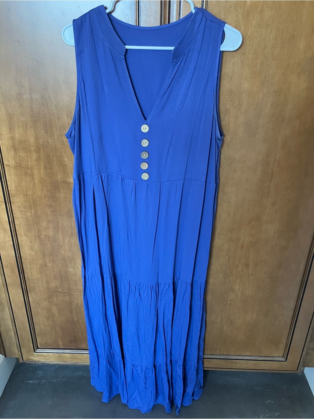 Sleeveless V-Neck Maxi Dress in Royal Blue